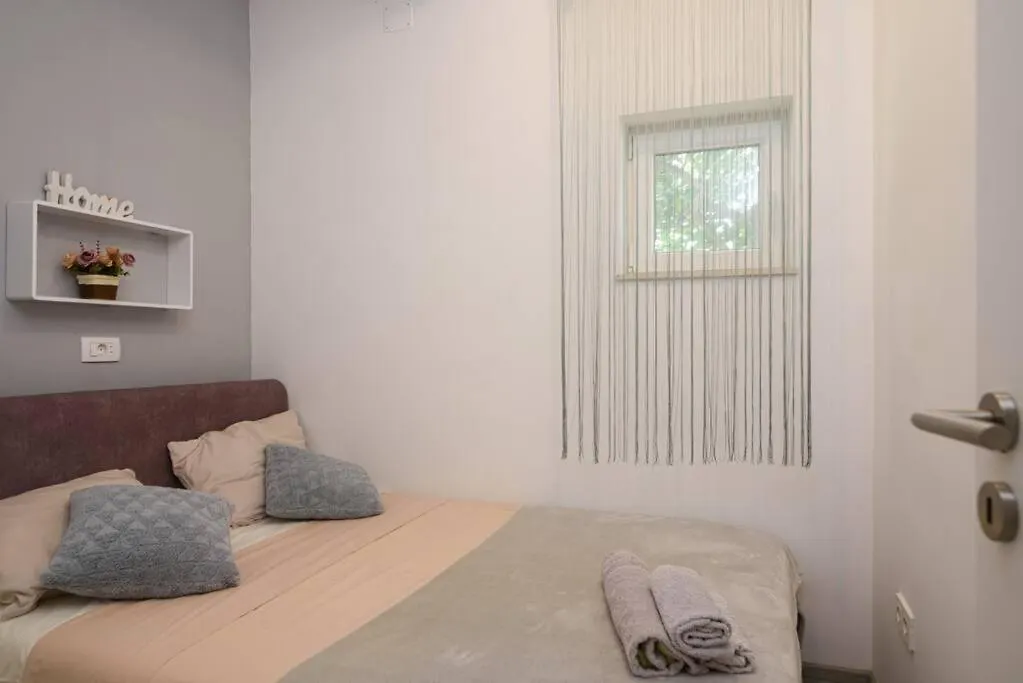New Apartment With Pool And Jacuzzi Only For You Kaštela 크로아티아