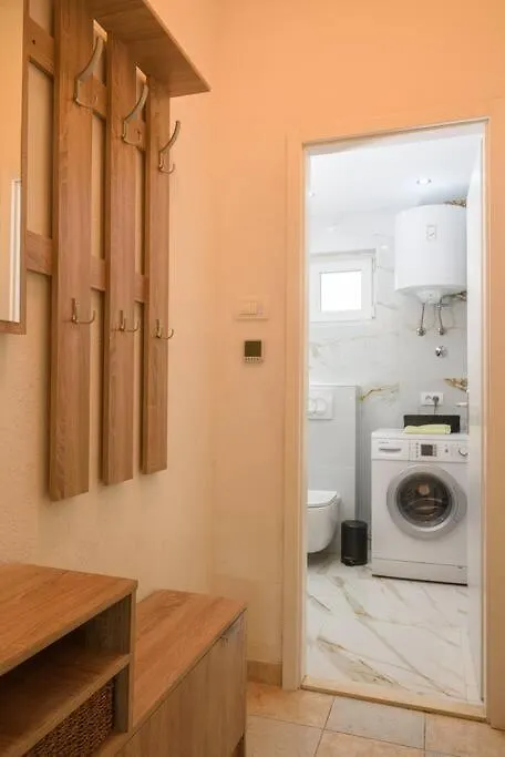 New Apartment With Pool And Jacuzzi Only For You Kaštela 0*,