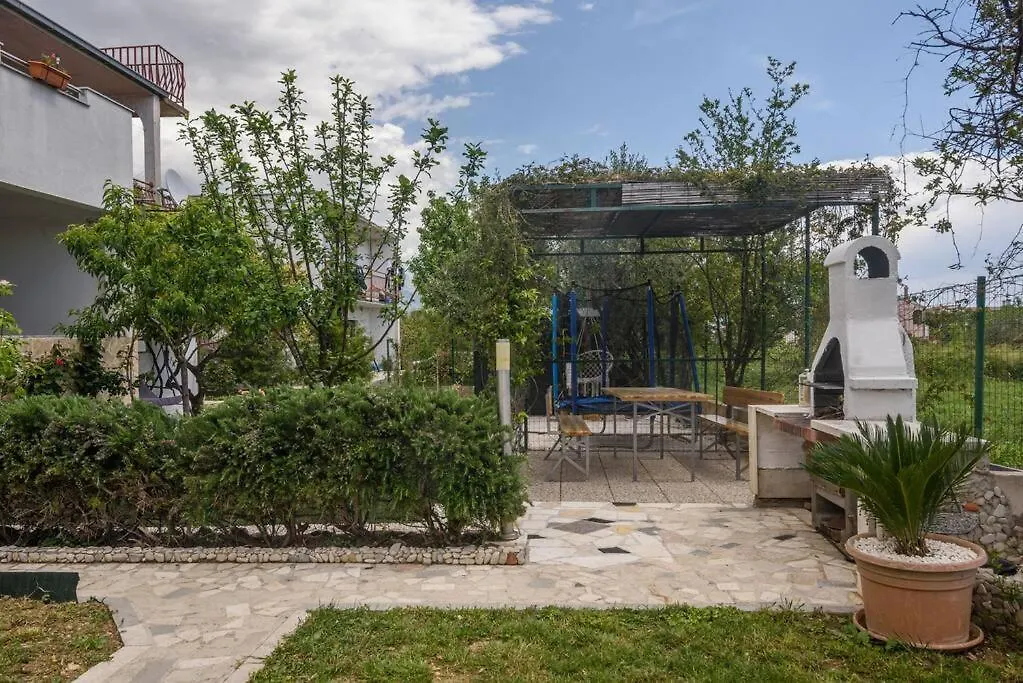 New Apartment With Pool And Jacuzzi Only For You Kaštela 크로아티아